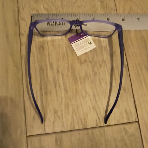 MD+ Medical Reading Glasses - Picture 3 of 5